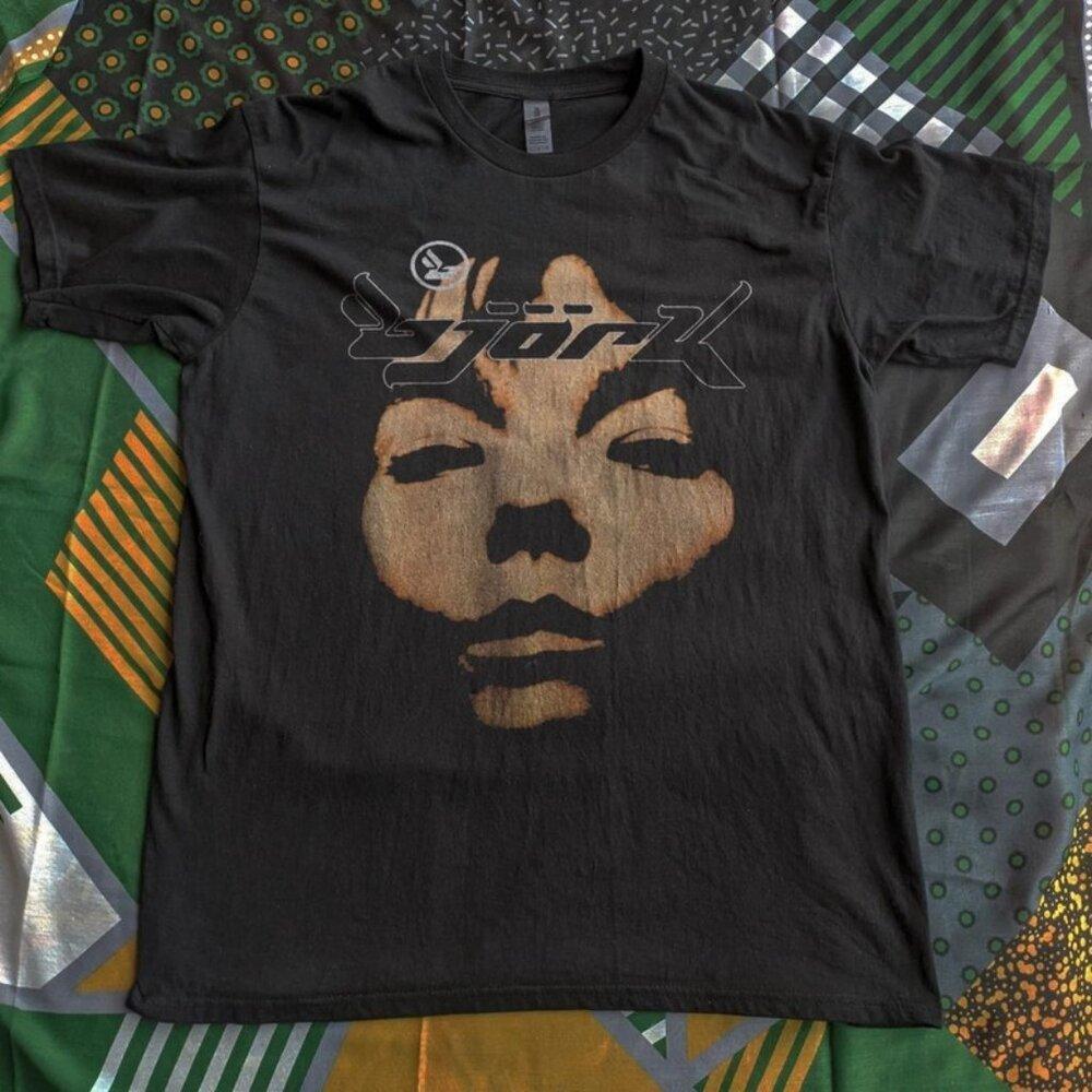 Bjork Music Icon Retro Graphic Unisex Streetwear Aesthetic Fan T Shirt 73